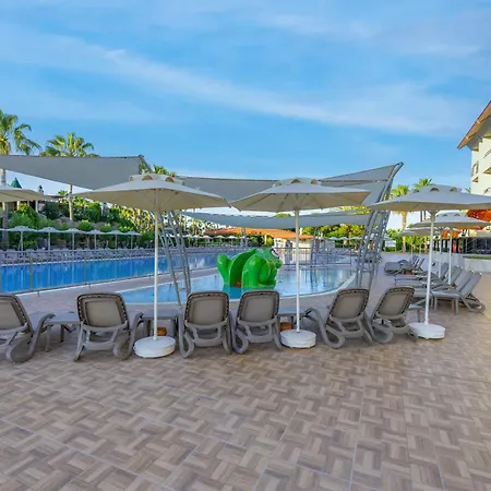 Vonresort Elite & Aqua Feriested 5*