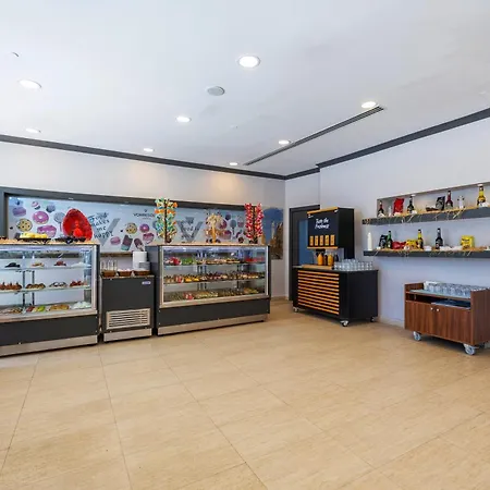 精英水上度假村 - 超全包&儿童概念 度假村 锡德