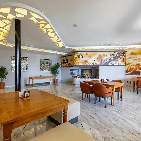 精英水上度假村 - 超全包&儿童概念 5*