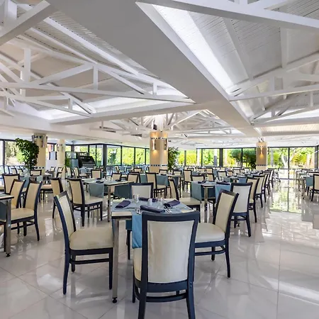 精英水上度假村 - 超全包&儿童概念 5*