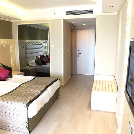 Vonresort Elite & Aqua Resort